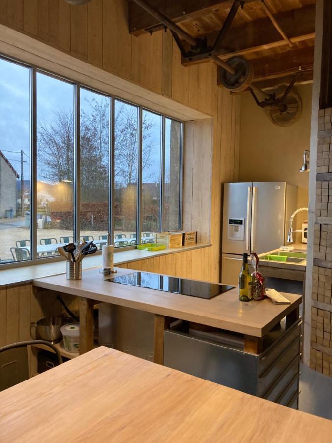 Gite L'Atelier De Tournerie Montigny-sur-l'Ain Eksteriør bilde